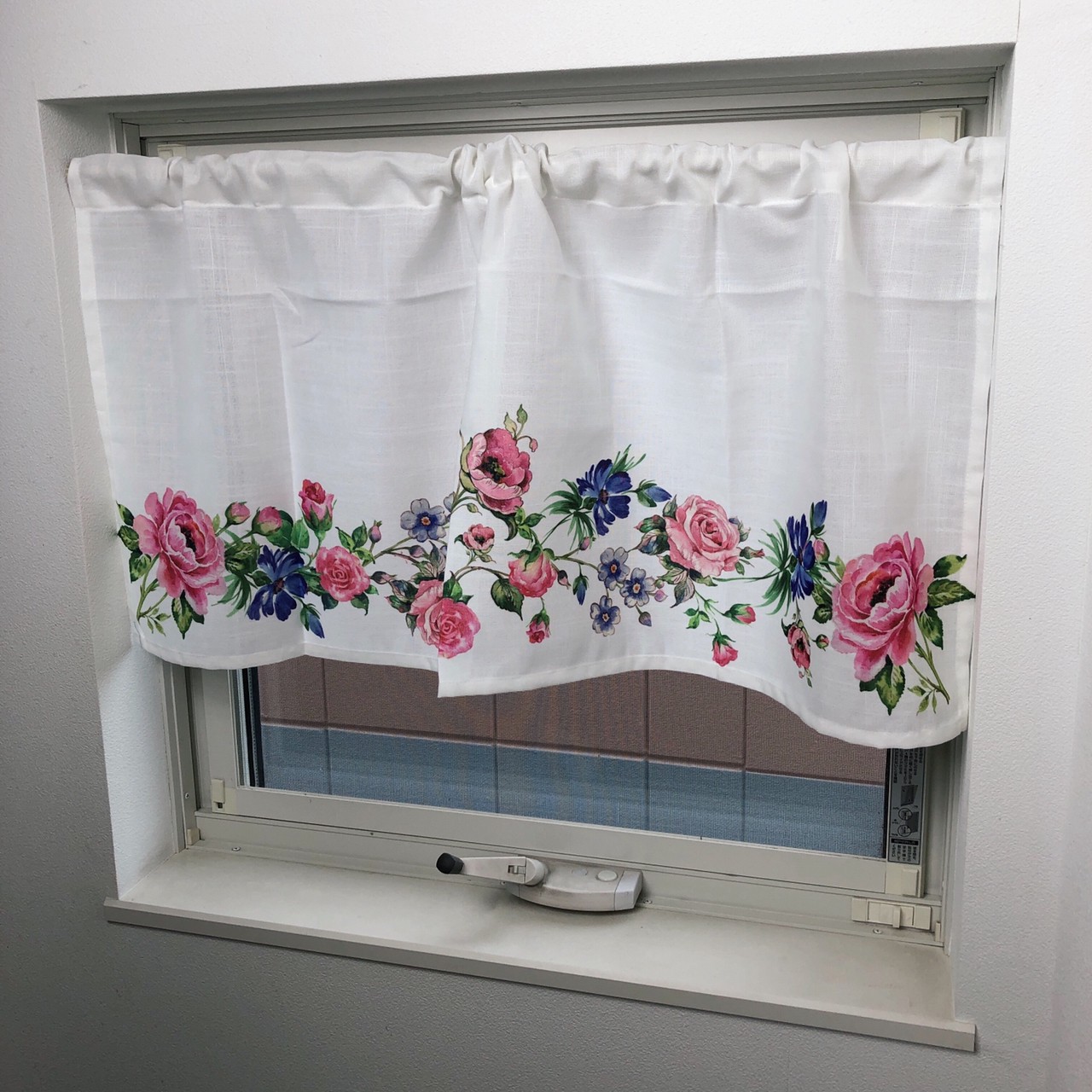 カフェカーテン45×100㎝ ホワイト 窓棚 目隠し 可愛い