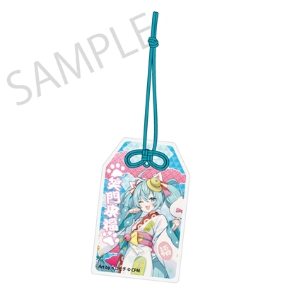 【KADOKAWA】「初音ミク×招き猫×真夏の熊谷」 御守風アクリルさげ札 初音ミク 白猫 Art by イコモチ