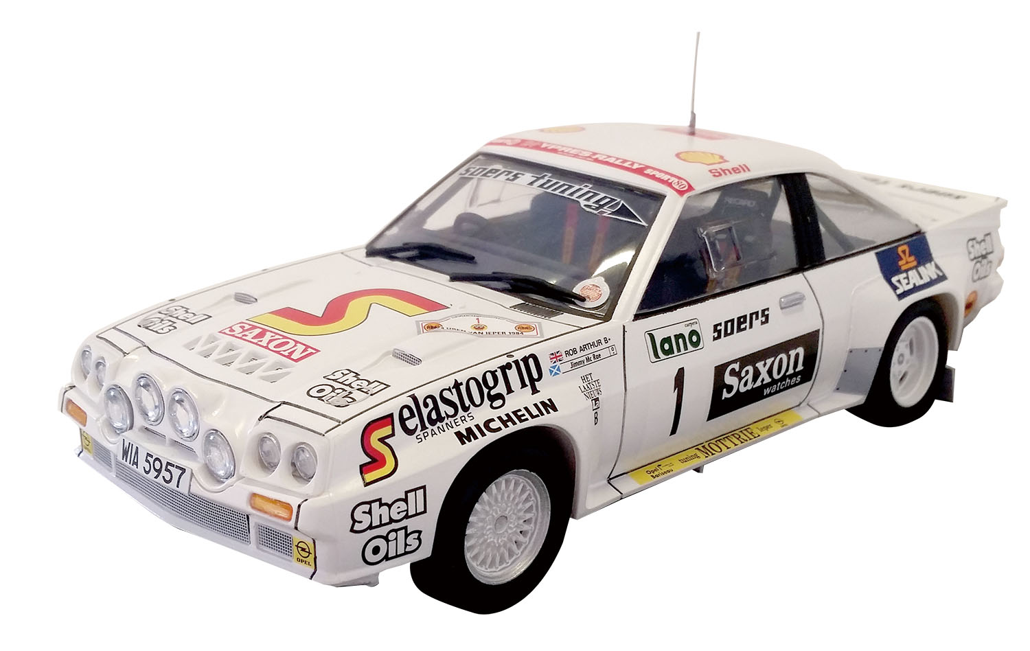 【ベルキット】ベルキット 1/24 オペル マンタ 400 Gr.B 1984 イープル 24時間 ラリー プラモデル BEL009
