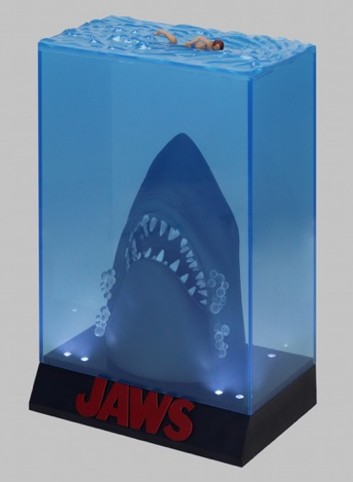 【SDトイ】ジョーズ JAWS/ 映画ポスター ライトアップ PVC スタチュー 50th アニバーサリー ver