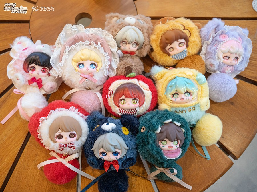 【HE WAN WEN HUA】ANTOOの小さいパラダイスシリーズトレーディングプラッシュ 1BOX入数：9