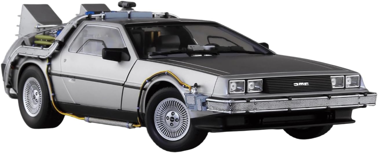 【アオシマ】ムービーメカ BT-05 1/24 バック・トゥ・ザ・フューチャー PartI タイムマシン フィギュア付き