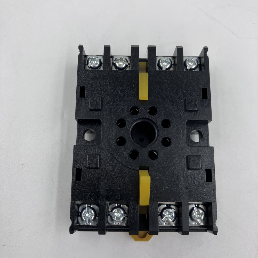 ソケット　P2CF-08