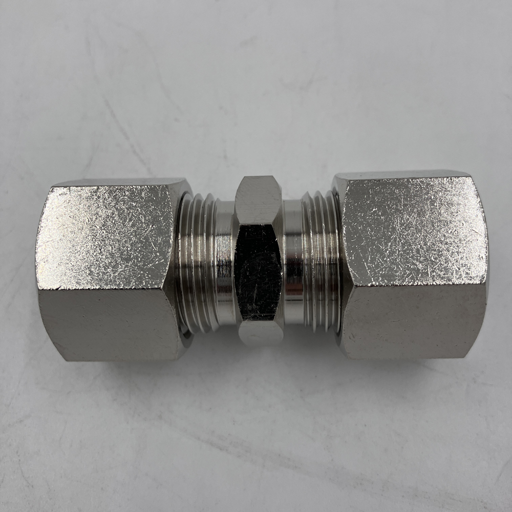 中間リングジョイント　16 X 5/8B(ｶﾝﾂｳｼｷ) BSBM