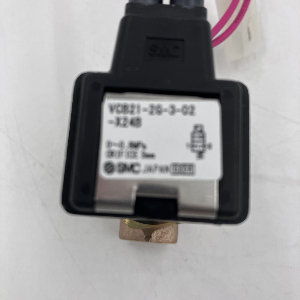 ２ポート電磁弁　VCB21-2G-3-02-X24Bｺﾈｸﾀﾂｷ