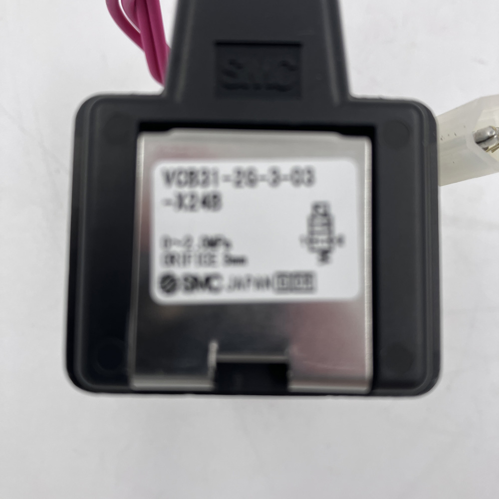 ２ポート電磁弁　VCB31-2G-3-03-X24B+ｺﾈｸﾀ