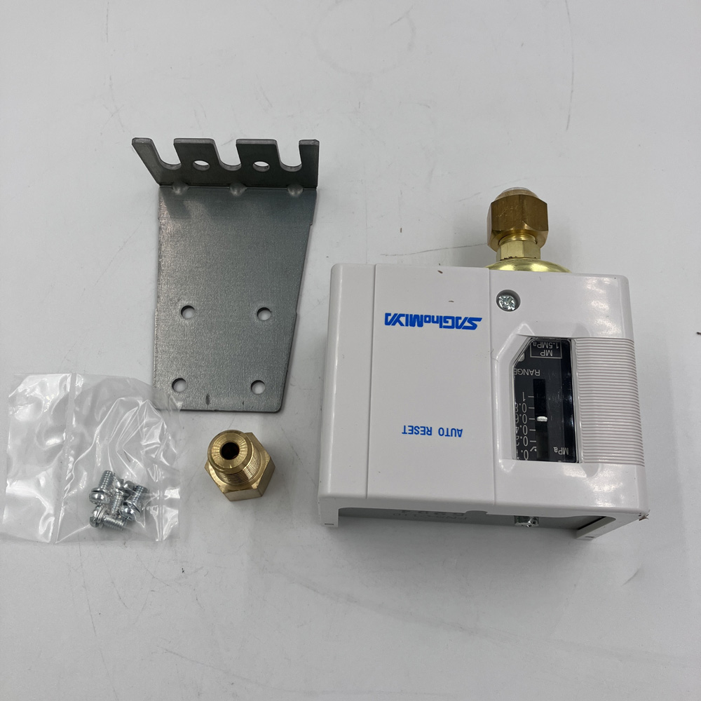 圧力スイッチ　FNS-C110