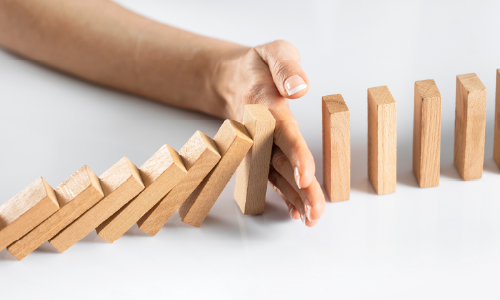 化粧品における保存料の役割