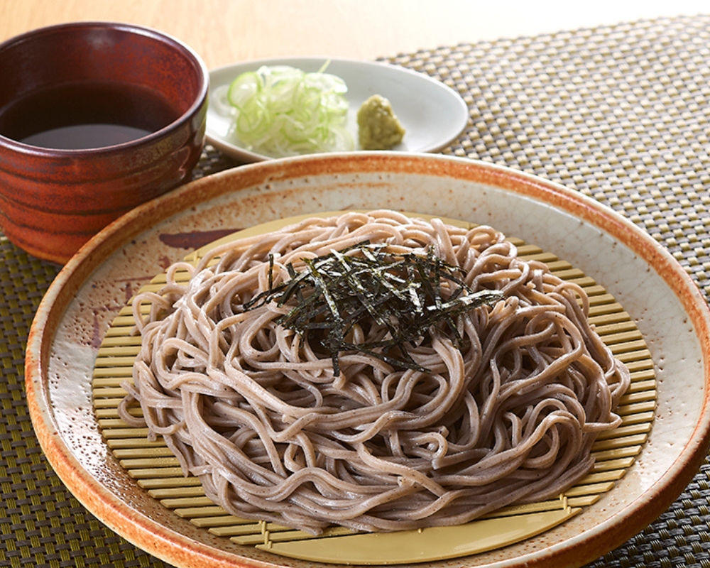 お水で解凍石臼挽き蕎麦　200g