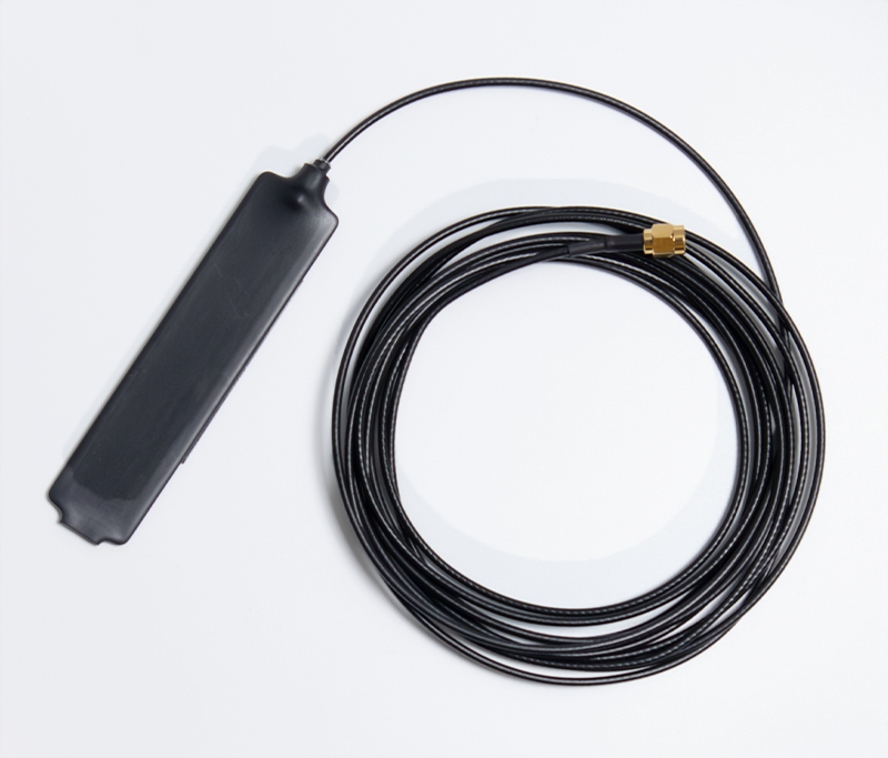 4Gアンテナ（防水、3.6ｍケーブル付）