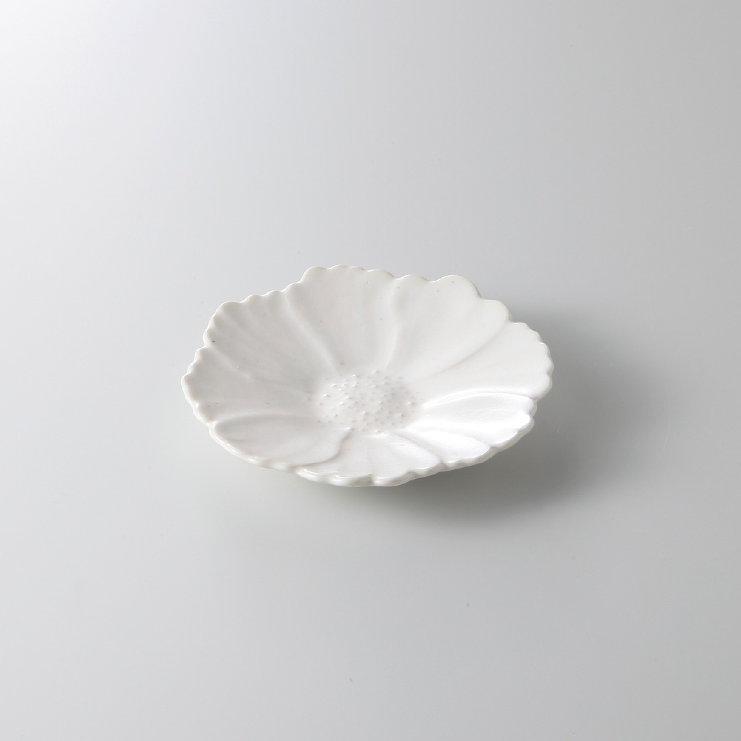 オフホワイトCOSMOS小皿