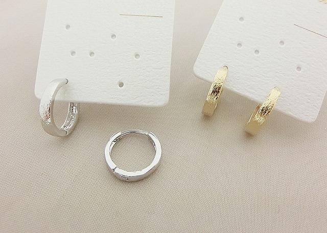 P-8263 ﾜﾝﾀｯﾁﾋﾟｱｽ RH LG