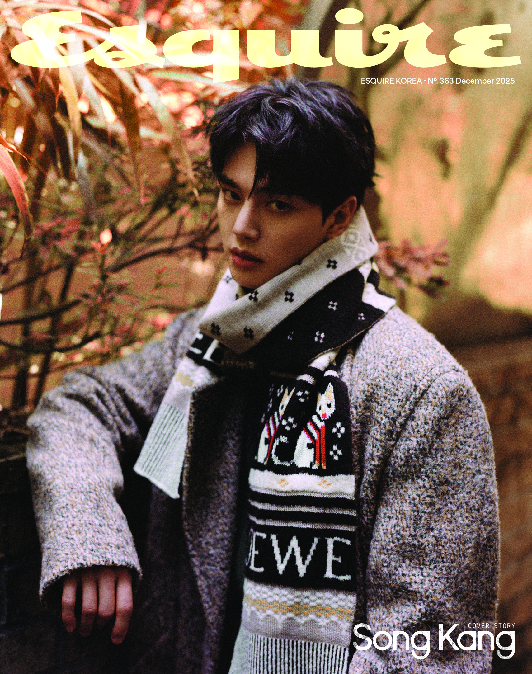 【11/18(火) 15時〆切】 Esquire KOREA 2025年12月号