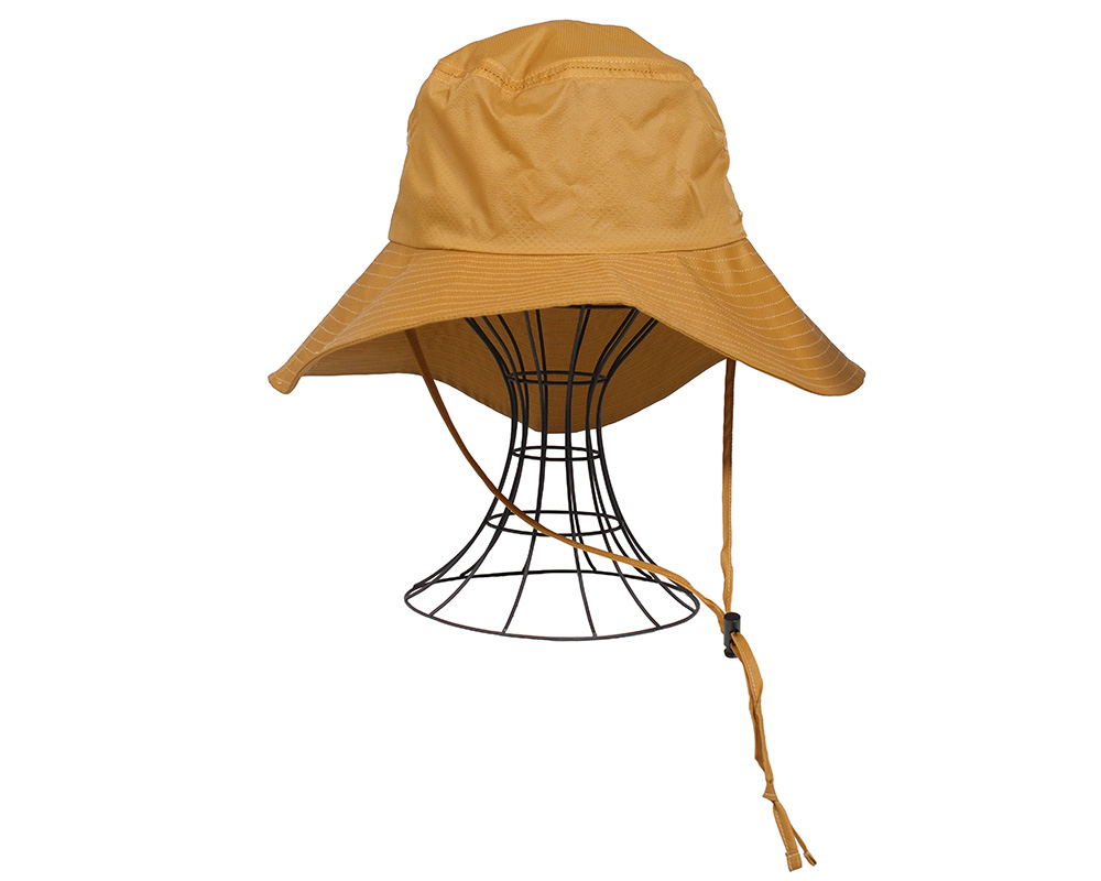 ｱｳﾄﾄﾞｱHAT