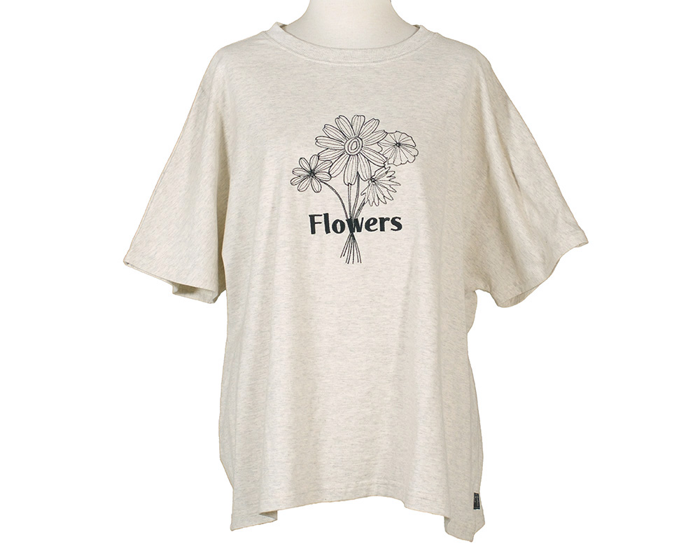 ﾌﾗﾜｰ刺繍ﾜｲﾄﾞTｼｬﾂ