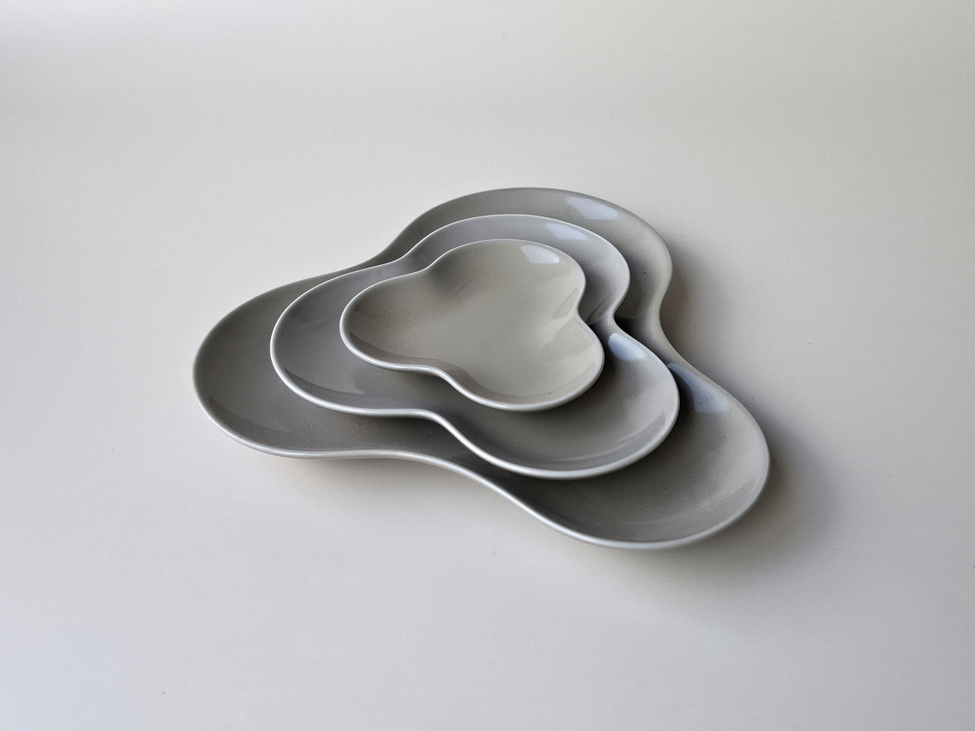 HANA(グレー)　プレート(SS)