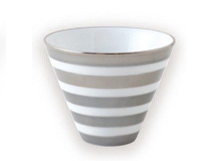 プラチナボーダーVカップ