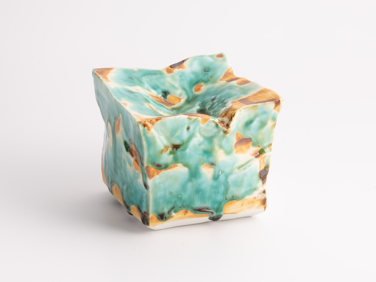 錆辰砂切だし高台皿