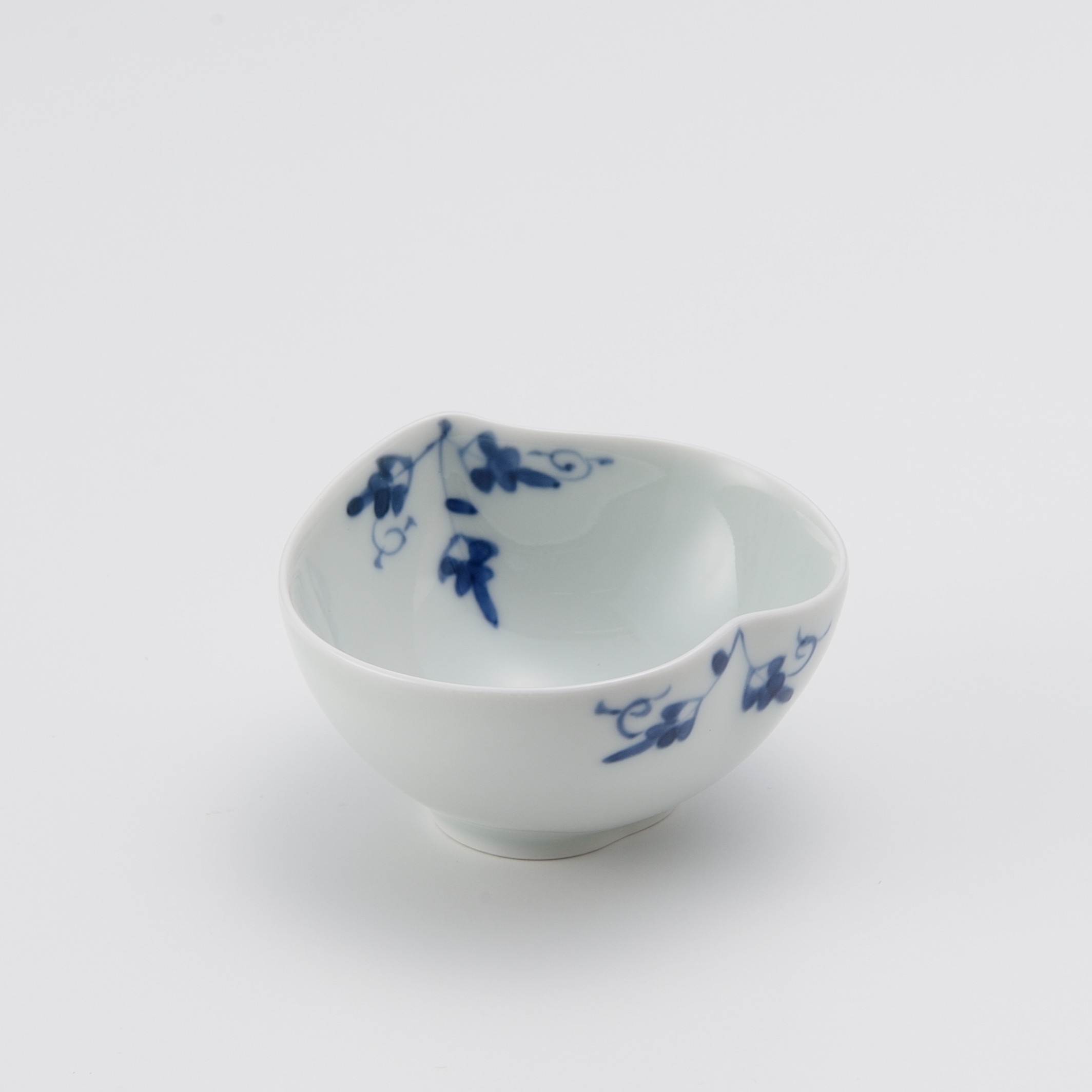 染付陶花　桃型小付