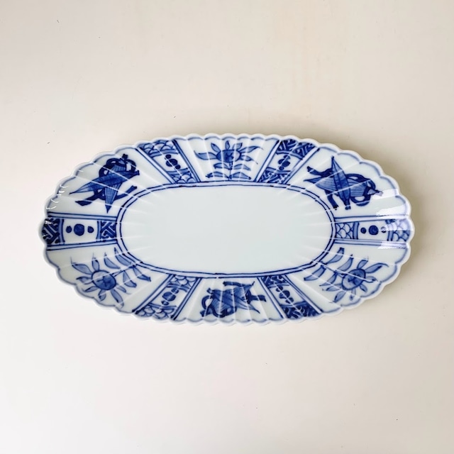 染付芙蓉手菊型楕円皿