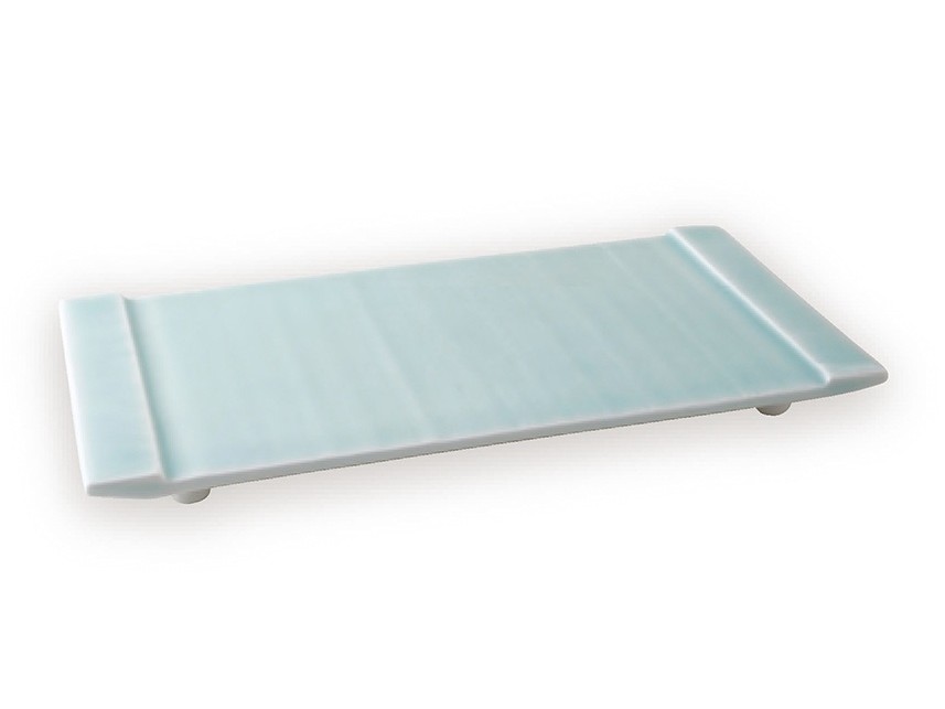 青白磁陶石三ッ足プレート（中）