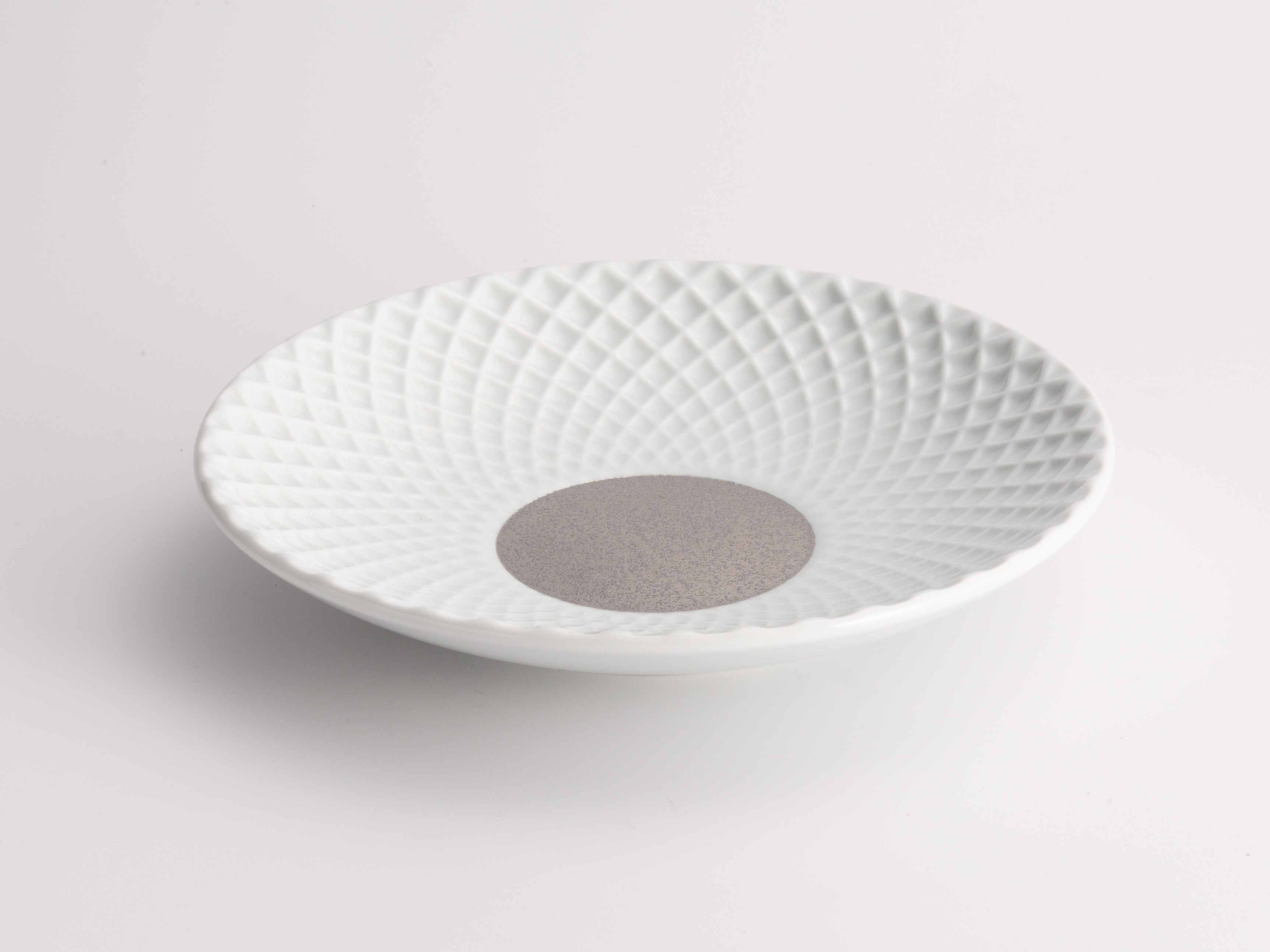 太白プラチナレース彫六寸皿