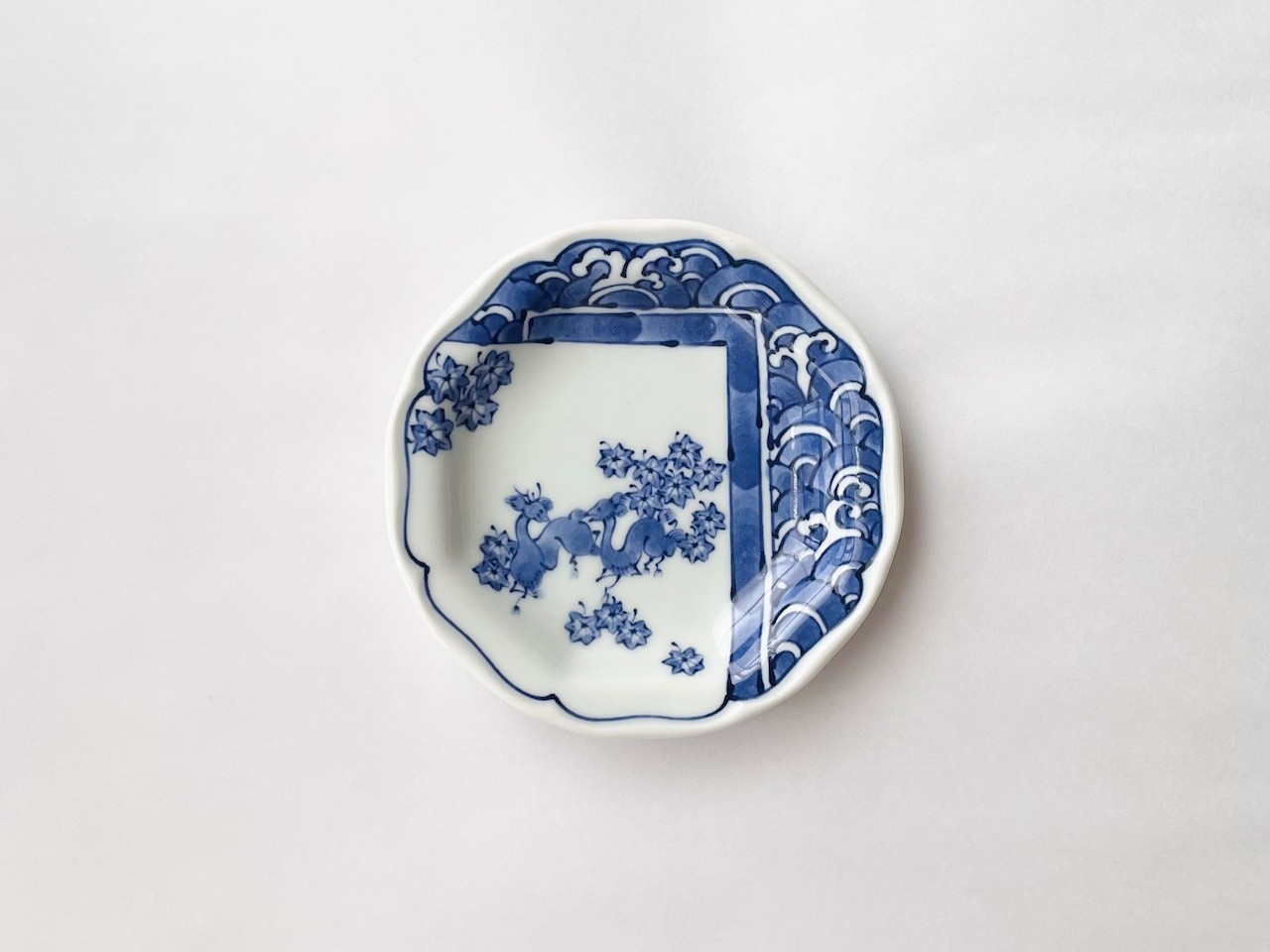 染付紅葉鹿絵八角小皿