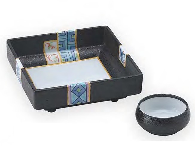 黒志野鉄鉢型千代口