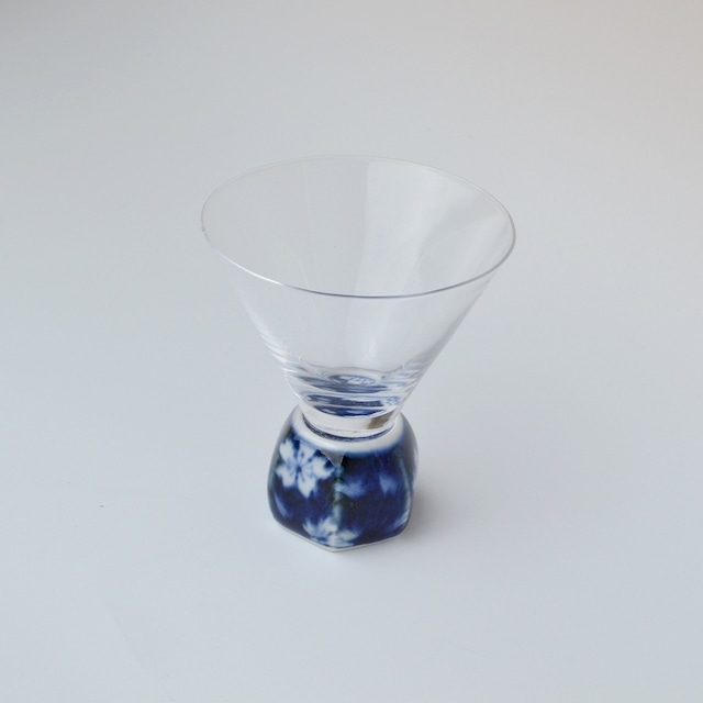 染付桜濃面取二寸グラスチョコ