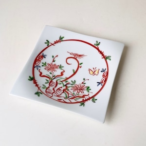 錦春万歴渕反正角皿