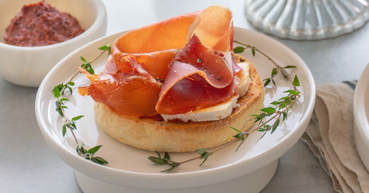 生ハム＆チーズ～カシスマスタード添え～