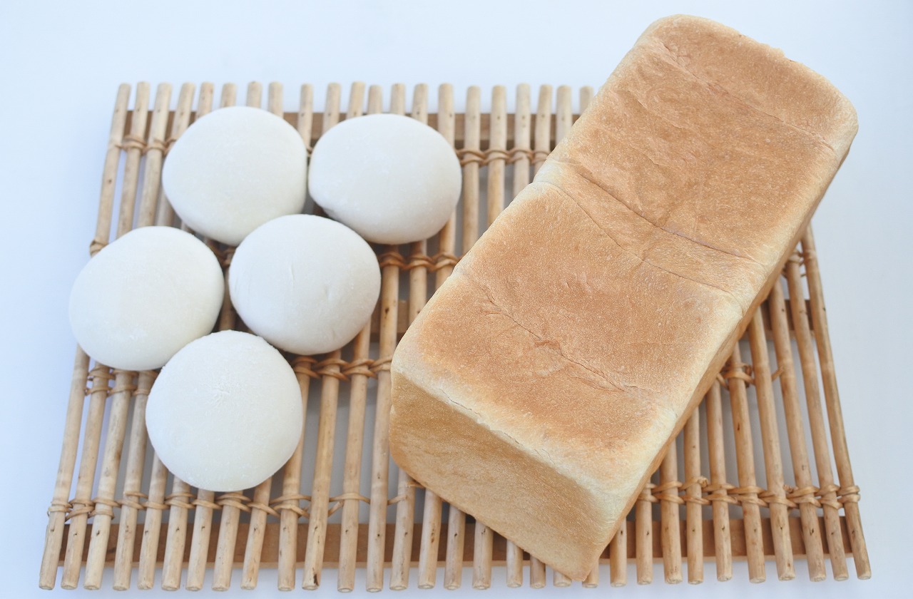 国産小麦の食パンb