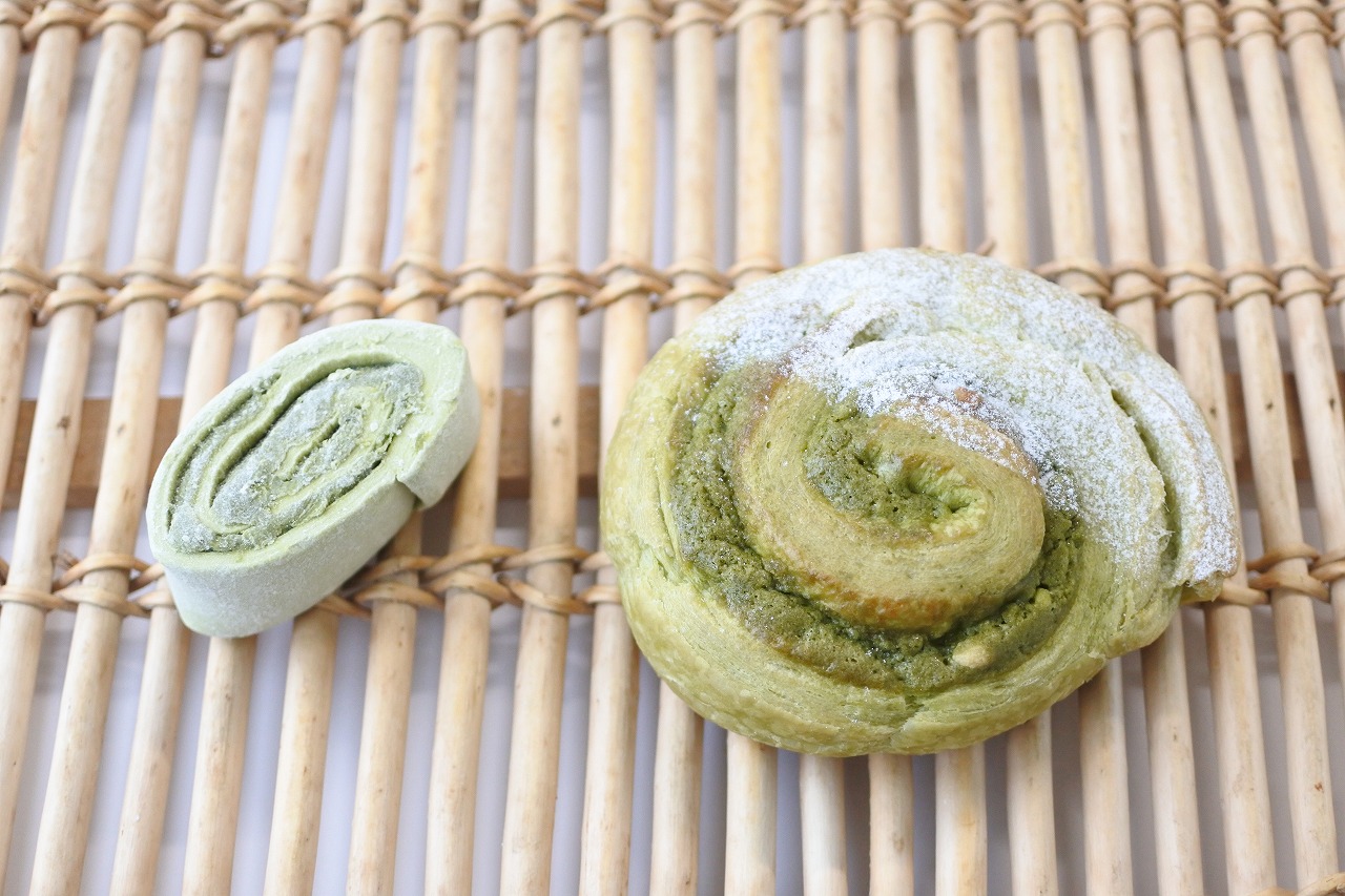 抹茶ショコラデニッシュ