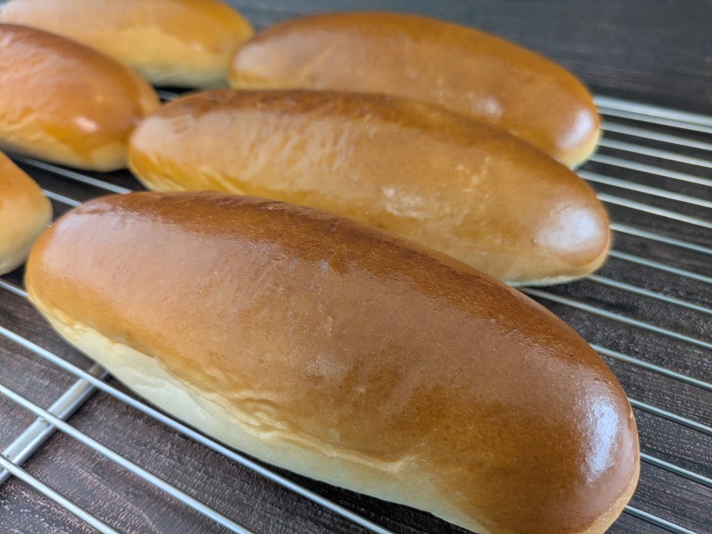 牛乳入りドッグロールａ