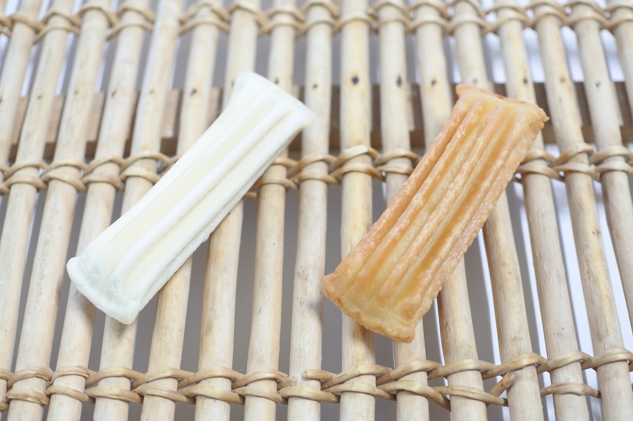 プリーツドーナツ（カスタード風味）