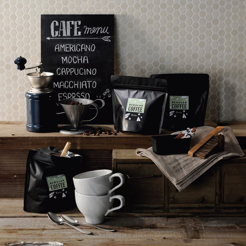 インナーバルブ付スタンドチャック袋｜脱酸素剤使用可・防湿性・遮光性・熱シール対応／アルミ蒸着／クラフト紙／茶・黒・白・紺／チャック付／スタンド袋／ヤマニパッケージ