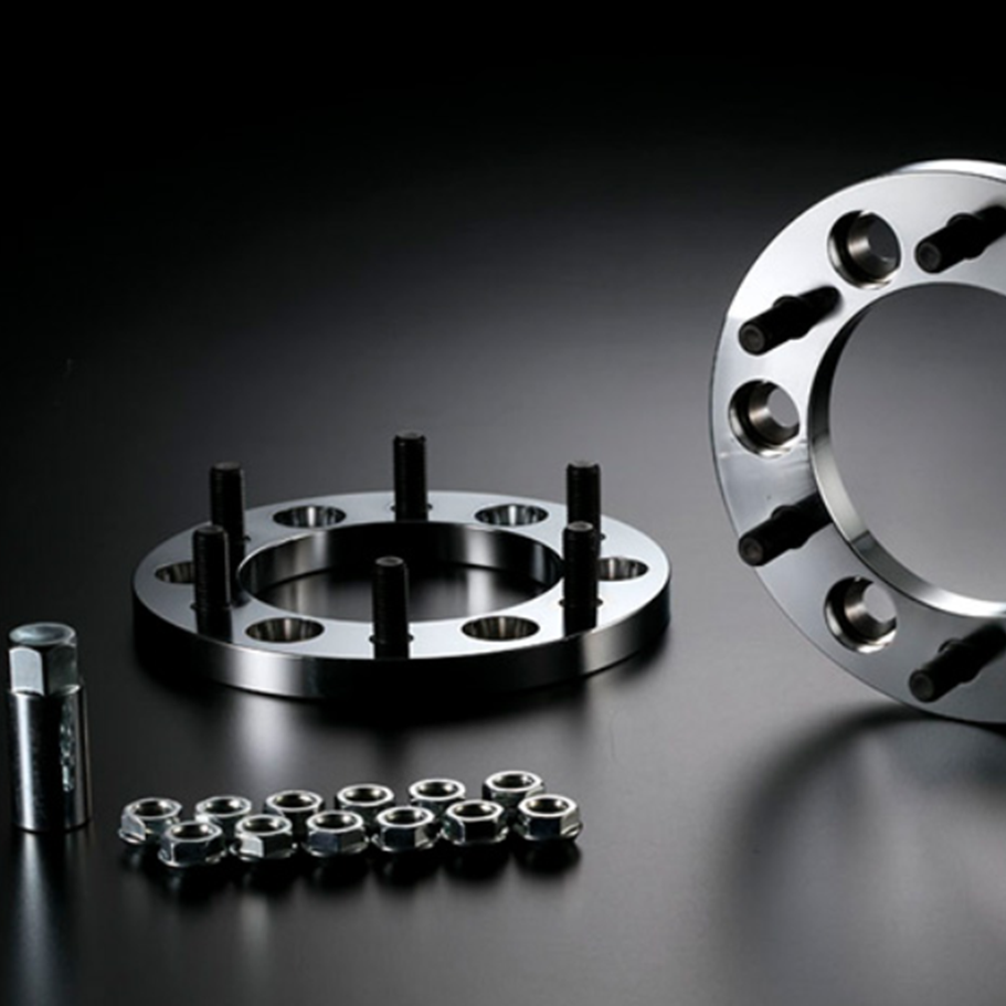 デジキャン ワイドトレッドスペーサー   P.C.D 139.7 6H 対応 ボルトピッチ 1.5 ハイエース・他4WD車用 　スペーサー厚20mm