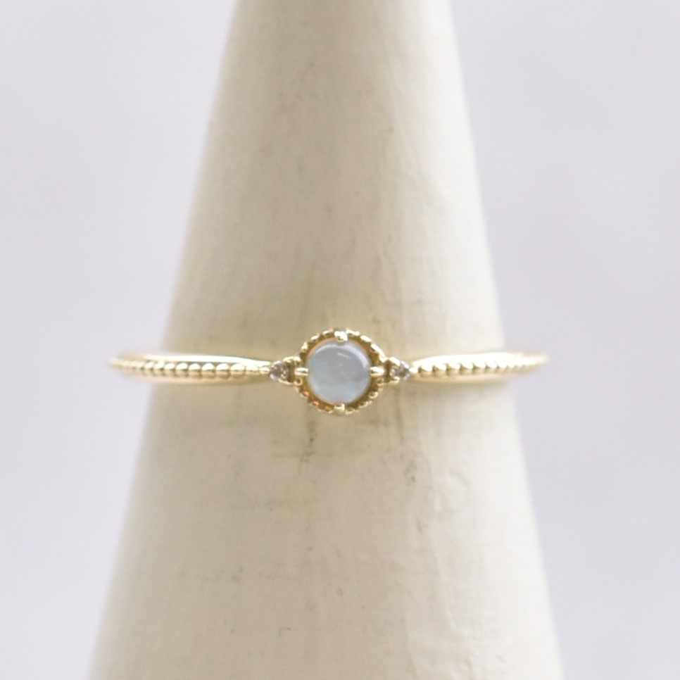 【109R0105-OP】K10YG　蛋白石　戒指（オパール　リング）