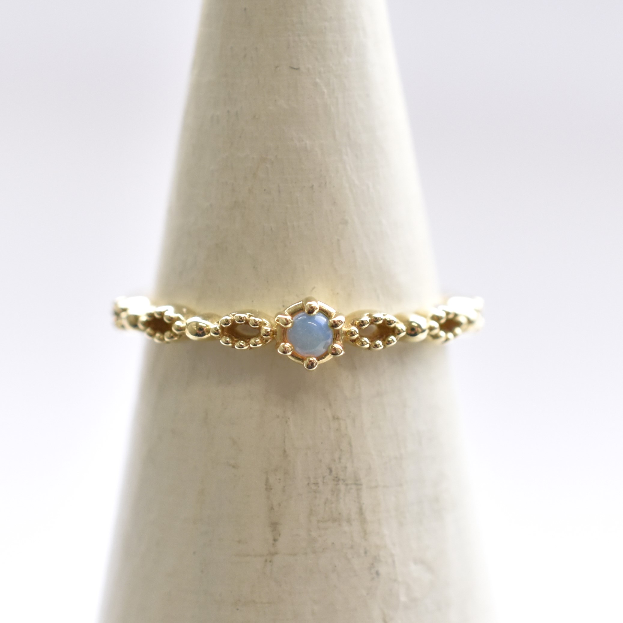 【109R0269-OP】K10YG　蛋白石　戒指(尾戒)（オパール　ピンキーリング）