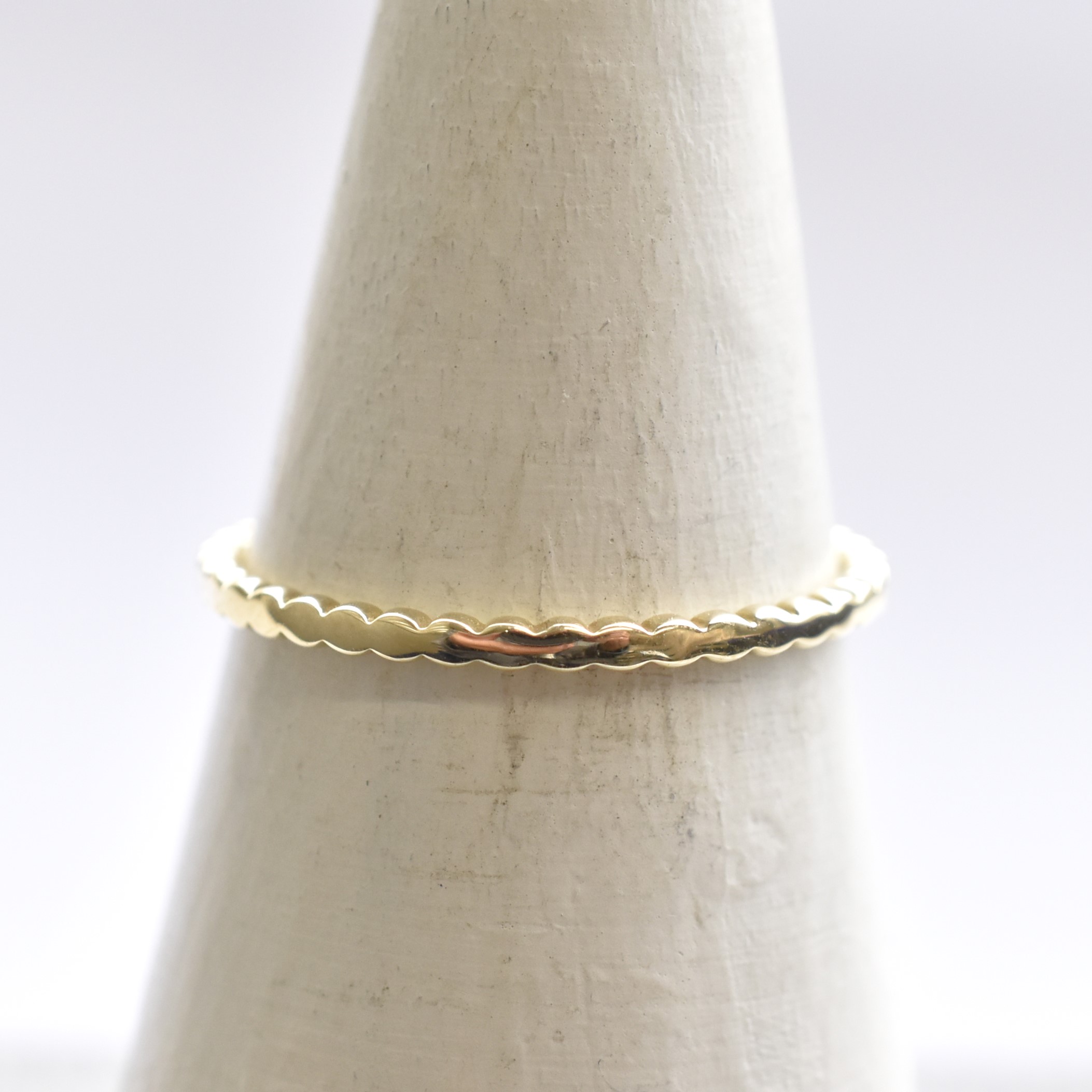 【109R0314】K10YG　連珠線　戒指（ビーズライン　リング）