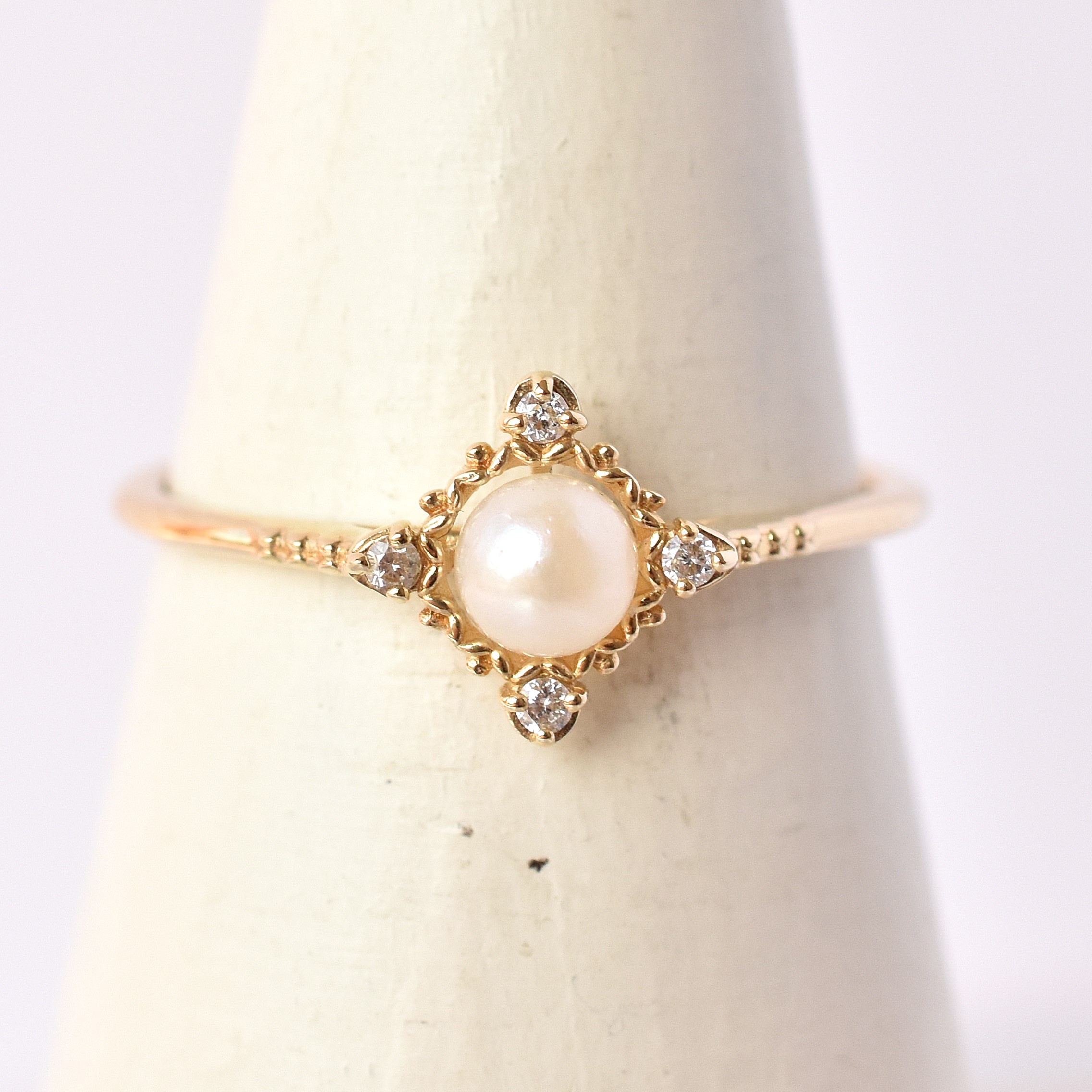 【109R0352-TY】K10YG　阿古屋珍珠＆鑽石　戒指（アコヤパール＆ダイヤモンド　リング）