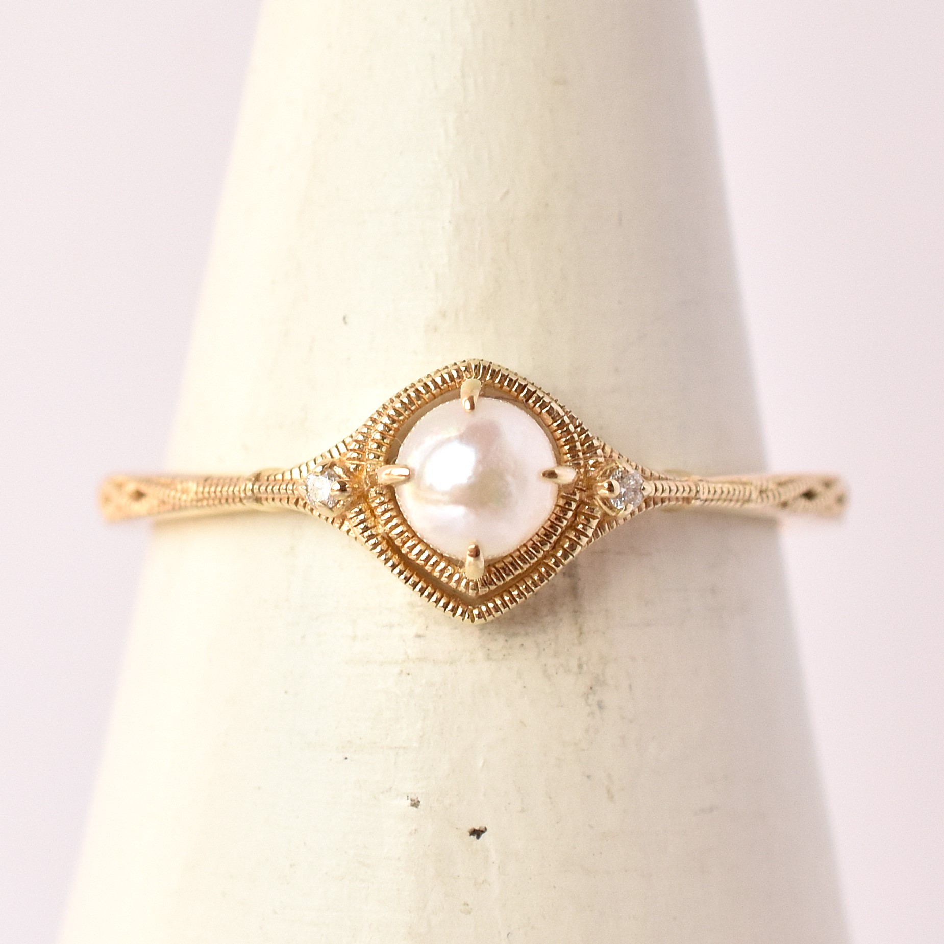 【109R0354-TY】K10YG　阿古屋珍珠＆鑽石　戒指（アコヤパール＆ダイヤモンド　リング）