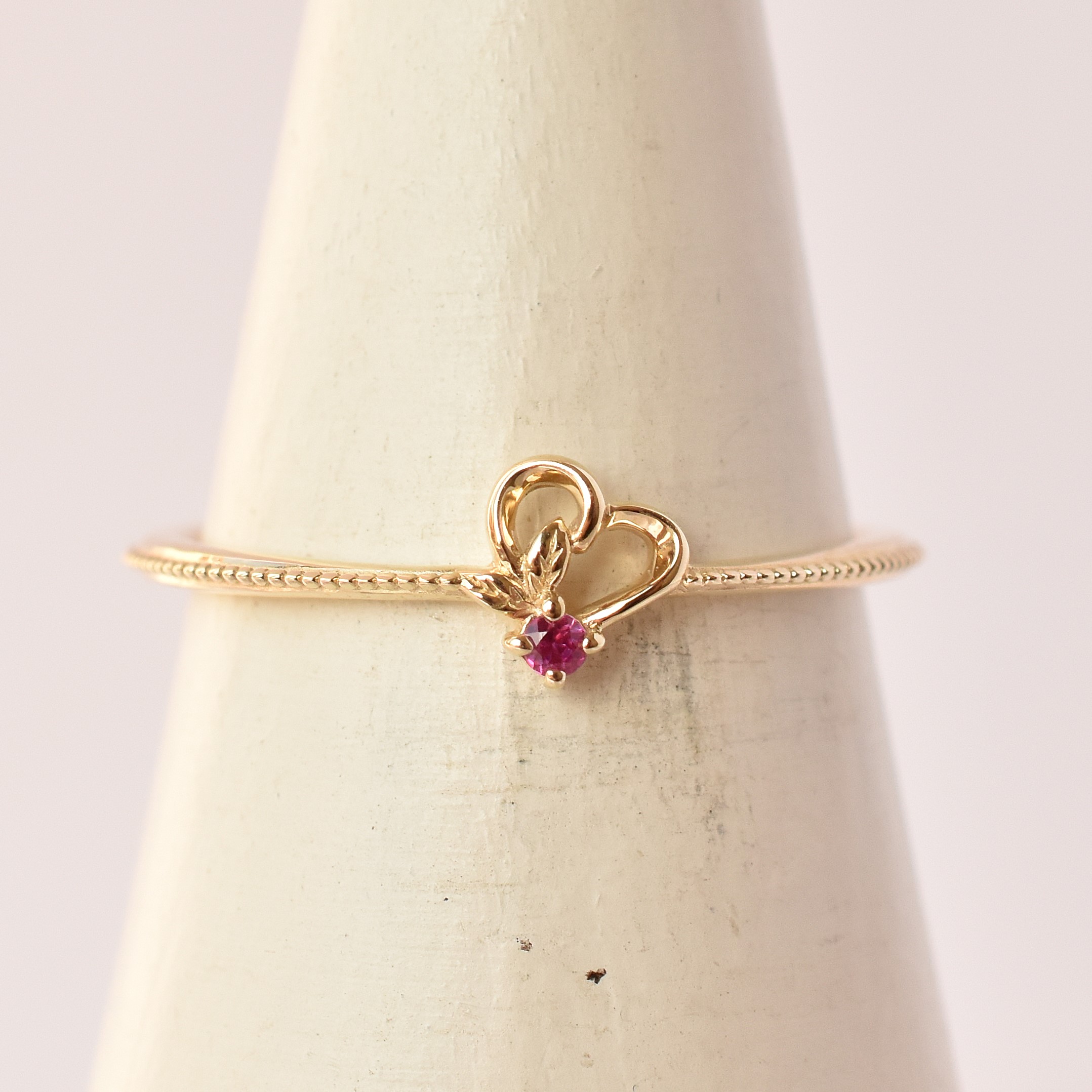 【109R0371-RB】K10YG　紅寶石　愛心　戒指（ルビー　ハート　リング）