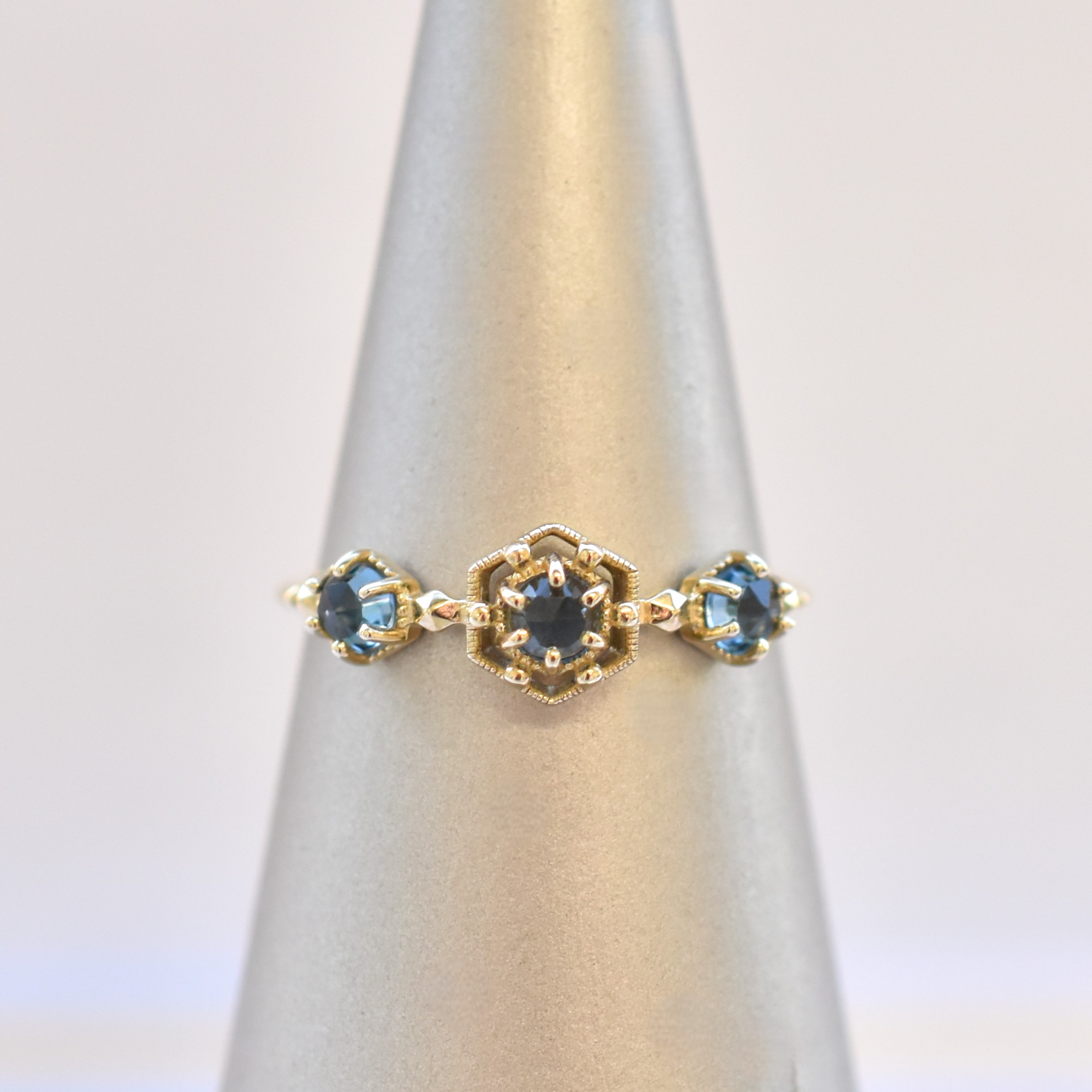 【109R0382-TY】K10YG　Blue Topaz　戒指（ブルートパーズ　リング）