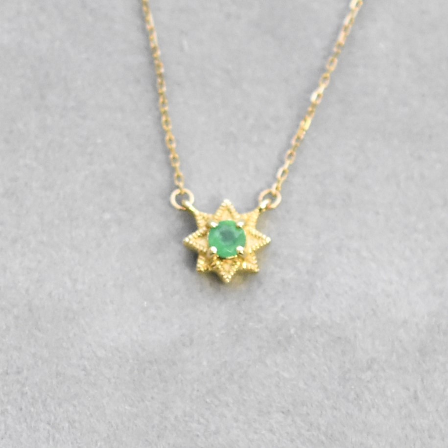 【109N0066-EMF-TY】K10YG　祖母綠　星星　項錬（エメラルド　星　ネックレス）