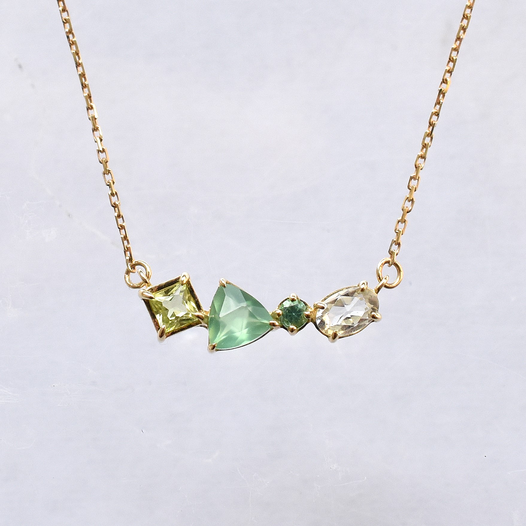 【109N0084-TY】K10YG　綠色彩寶4種　項錬（グリーン系石4種　ネックレス）