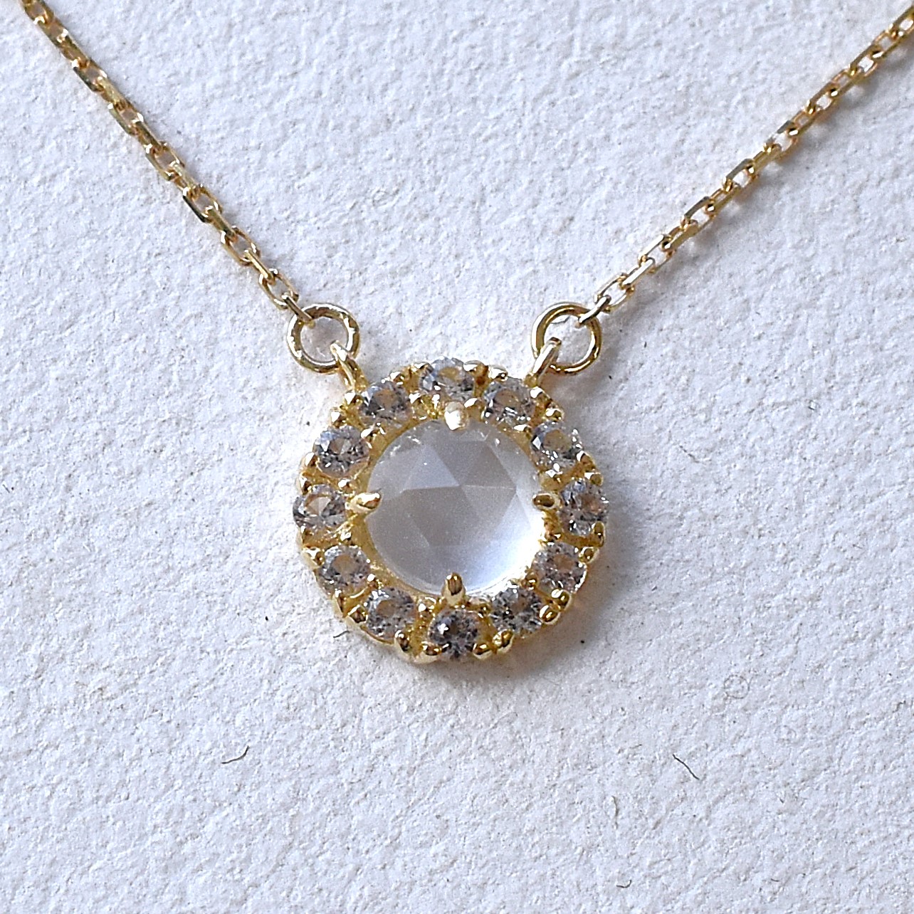 【109N0093-TY】K10YG　三層石＆White Topaz　項錬（トリプレット＆ホワイトトパーズ　ネックレス）