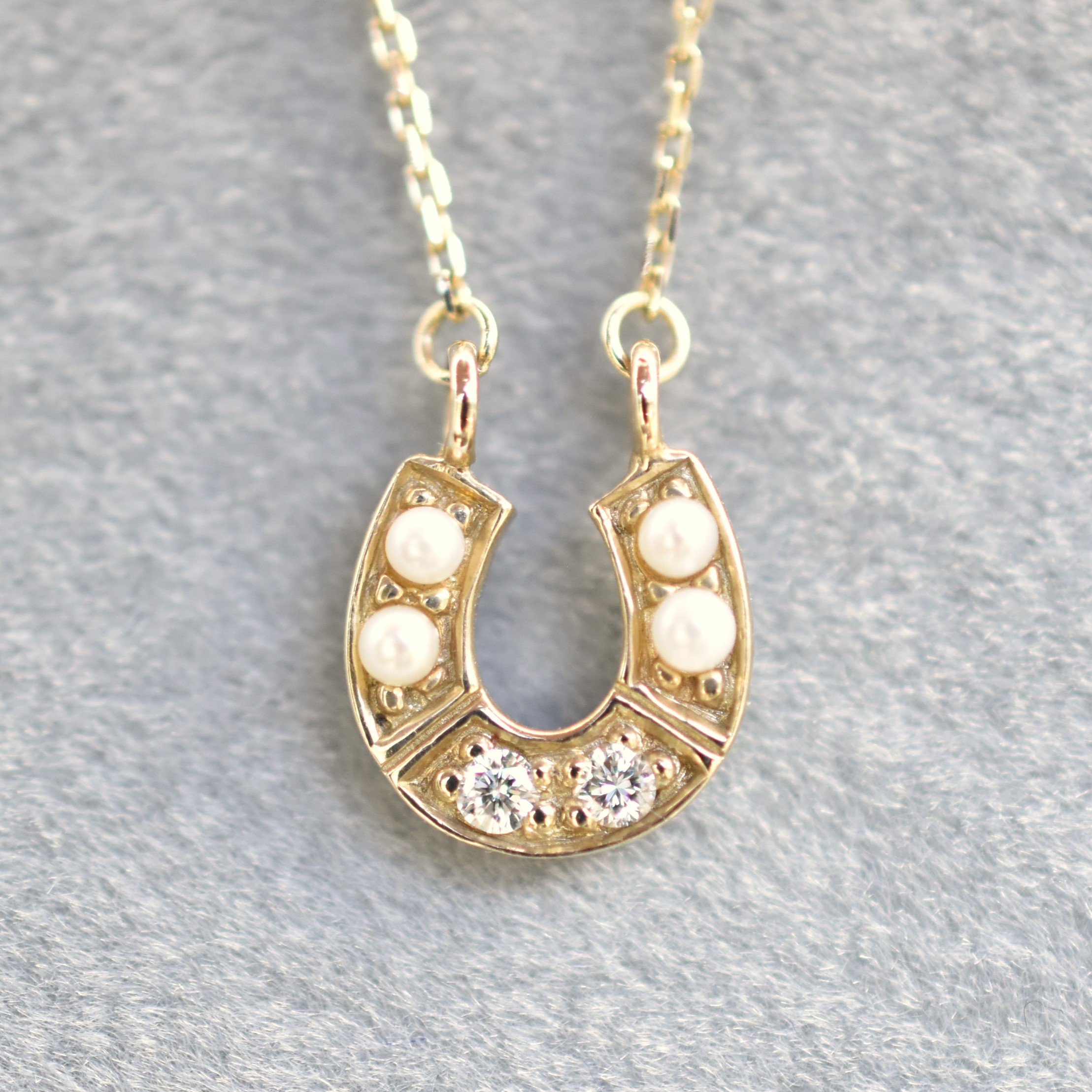 【109P0072-TY】K10YG　淡水珍珠＆鑽石　馬蹄　項錬（淡水パール＆ダイヤモンド　馬蹄　ネックレス）