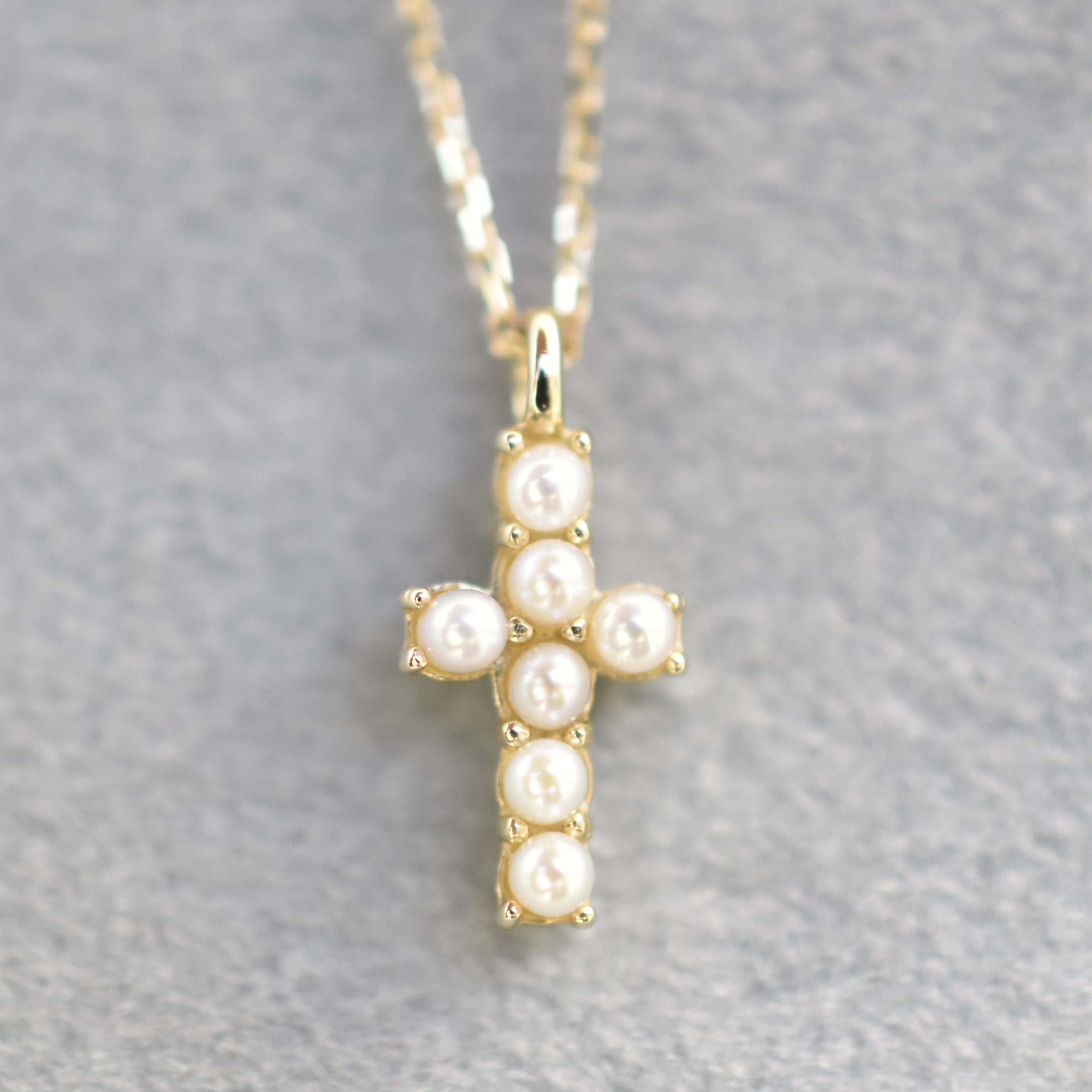 【109P0228】K10YG　淡水珍珠　十字架　項錬（淡水パール　十字架　ネックレス）