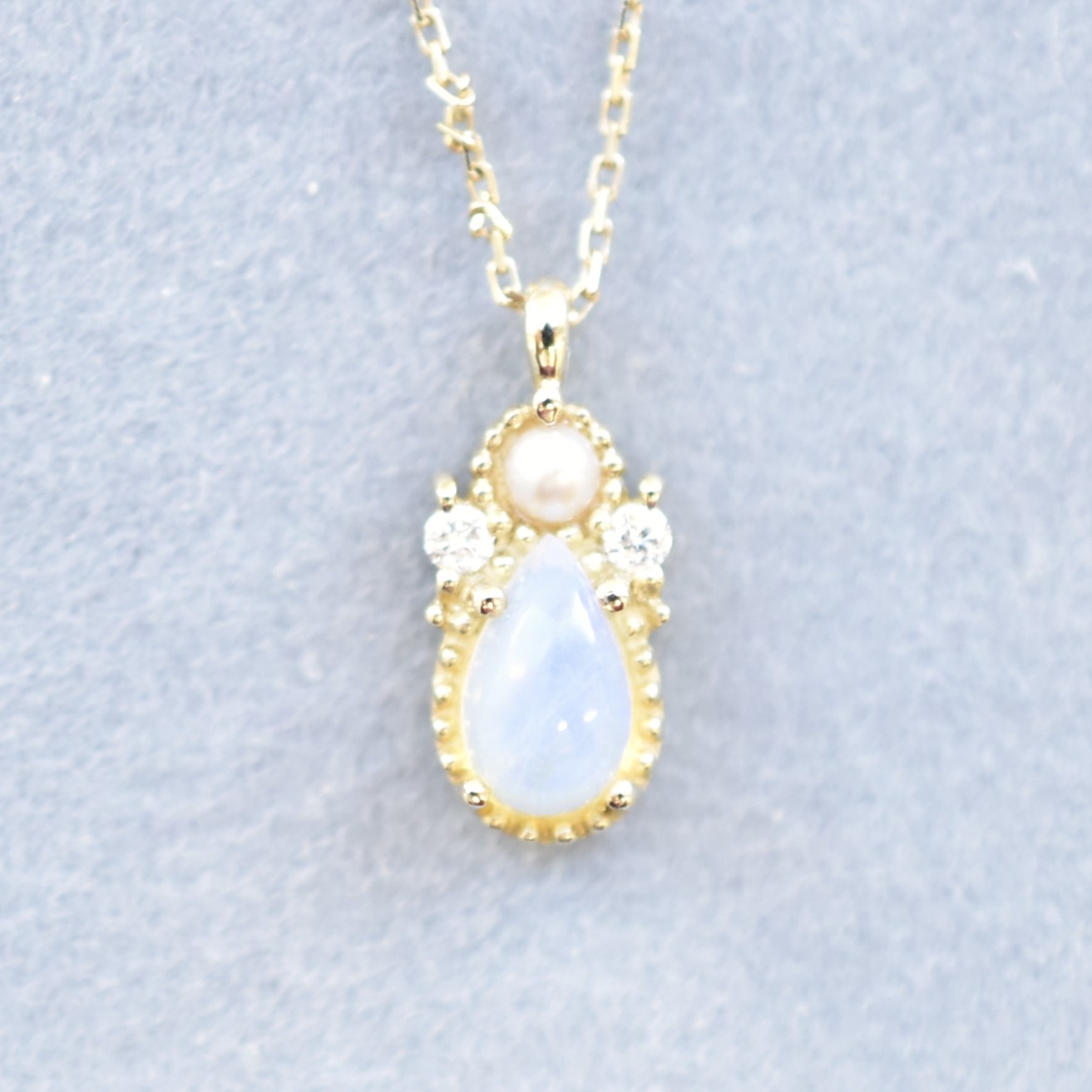 【109P0312-OP】K10YG　蛋白石＆淡水珍珠＆鑽石　項錬（オパール＆淡水パール＆ダイヤモンド　ネックレス）